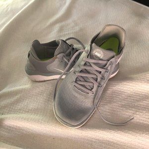 Nike Free Women's Light Grey Shoes
